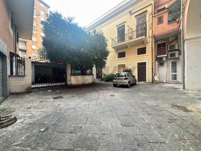 Locale Commerciale in vendita a Piedimonte, Nocera Inferiore