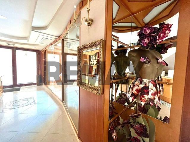 Locale Commerciale in vendita a Piedimonte, Nocera Inferiore