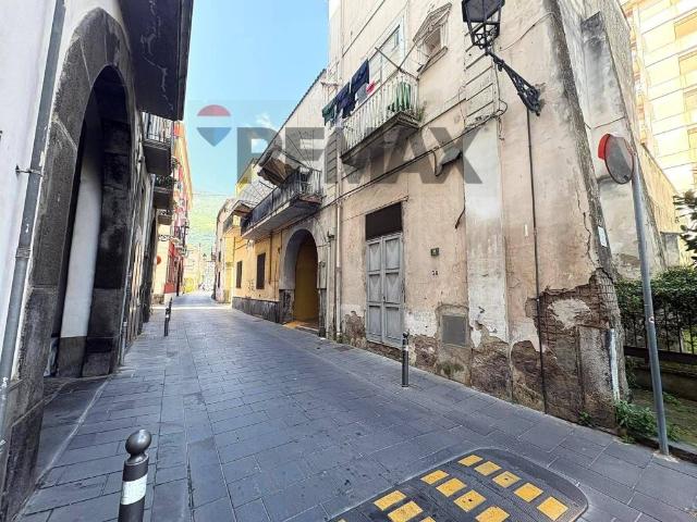 Locale Commerciale in vendita a Piedimonte, Nocera Inferiore
