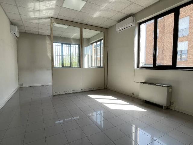 Locale Commerciale in vendita a Unione dei comuni del Sorbara, Nonantola
