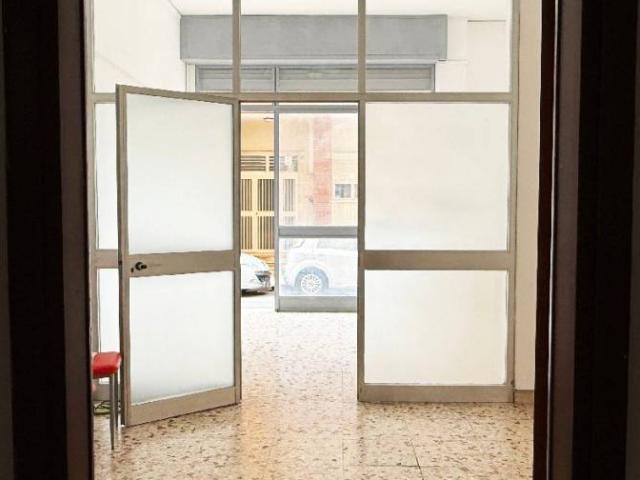 Locale Commerciale in vendita a Noto, Sicilia