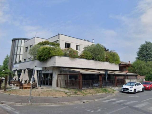 Locale Commerciale in vendita a Cascina Meda, Nova Milanese