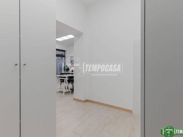 Locale Commerciale in vendita a Grugnotorto, Nova Milanese