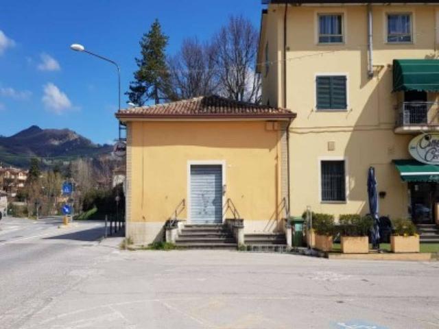 Locale Commerciale in vendita a Unione di comuni Valmarecchia, Novafeltria