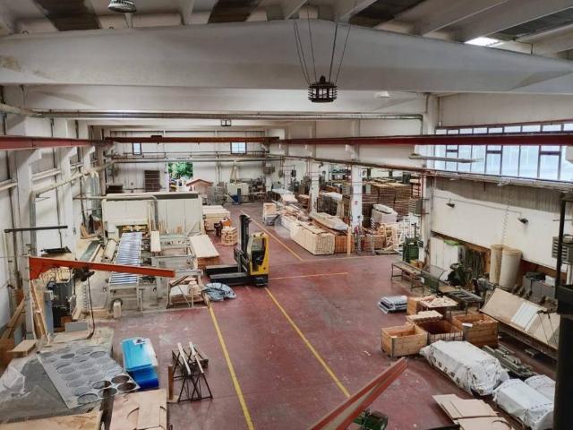 Locale Commerciale in vendita a Unione di comuni Valmarecchia, Novafeltria