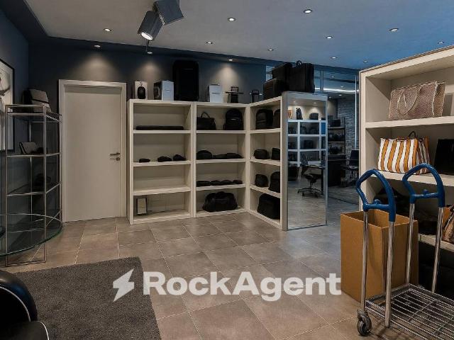 Locale Commerciale in vendita a Noventana, Noventa Padovana