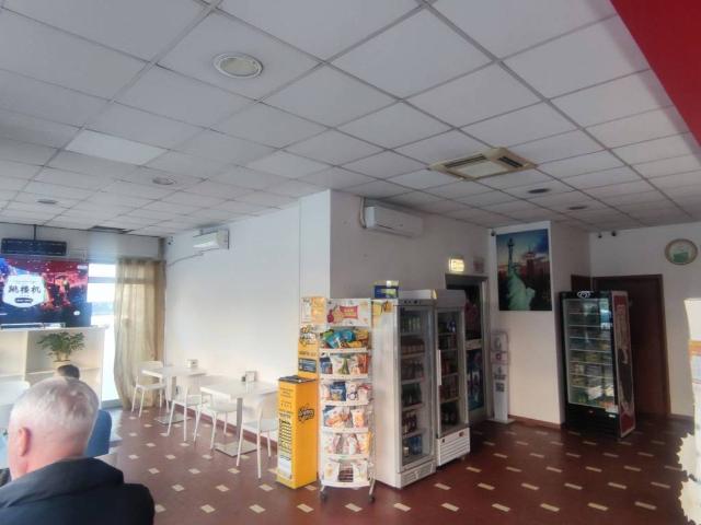 Locale Commerciale in vendita a Noventa Padovana, Veneto