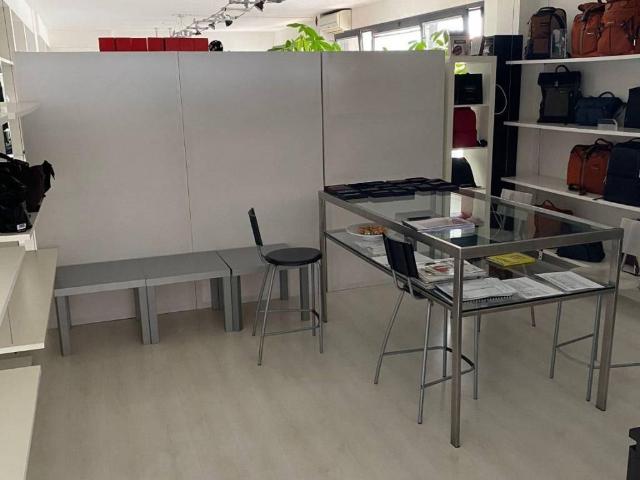 Locale Commerciale in vendita a Noventana, Noventa Padovana