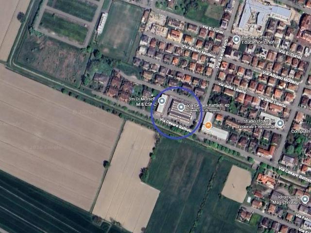 Locale Commerciale in vendita a Unione delle Terre d'Argine, Novi Di Modena