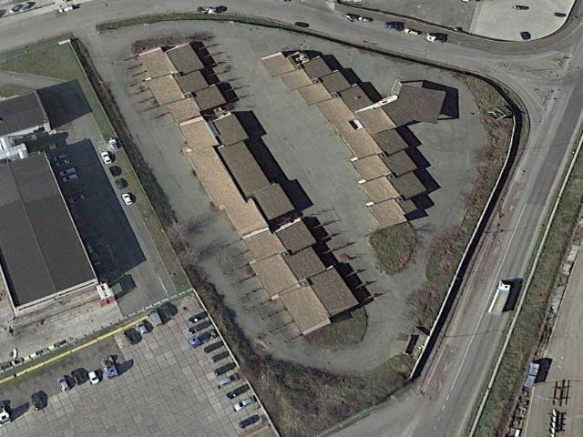 Locale Commerciale in vendita a Piemonte, Alessandria