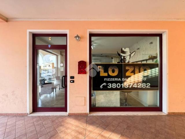 Locale Commerciale in vendita a Offlaga, Lombardia