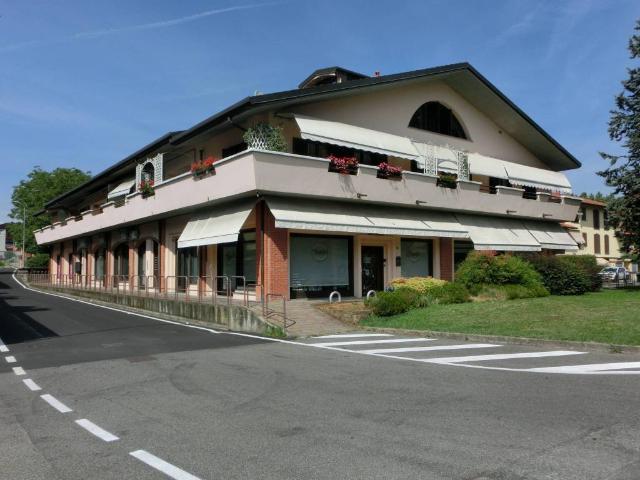 Locale Commerciale in vendita a Cascina del Pè, Faloppio