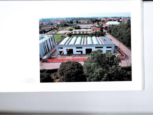 Locale Commerciale in vendita a Gerbone, Olgiate Olona