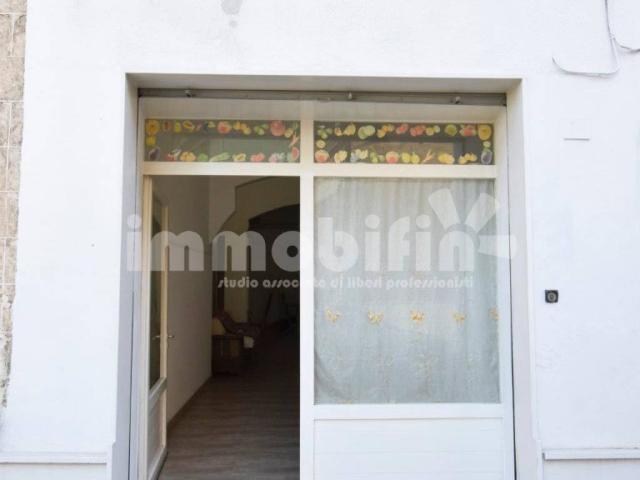 Locale Commerciale in vendita a Quartiere ebraico, Puglia