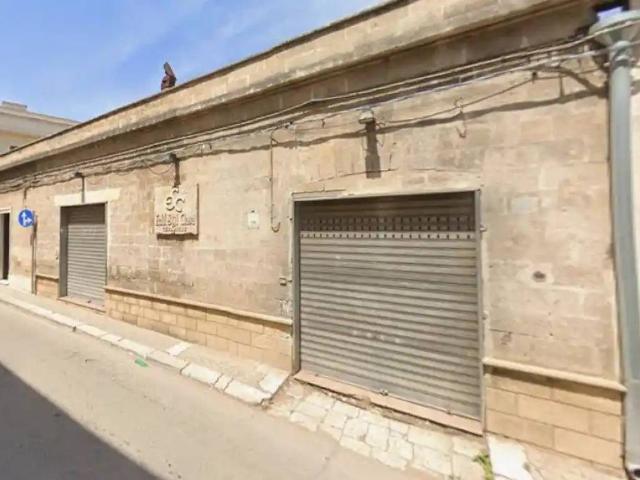 Locale Commerciale in vendita a Quartiere ebraico, Puglia