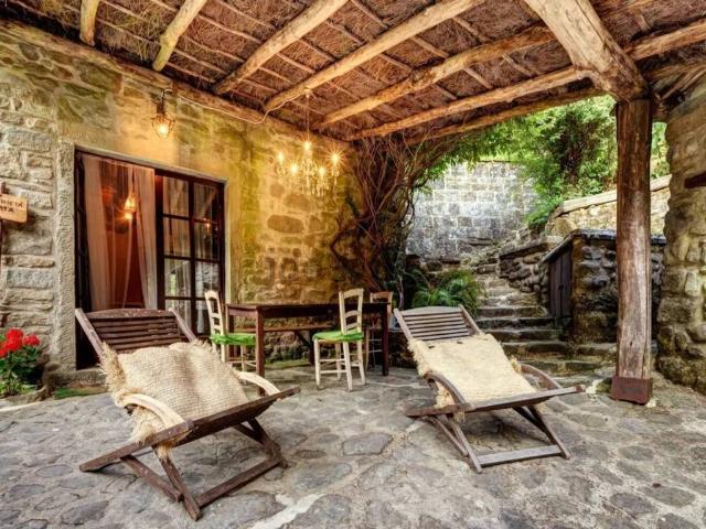 Rustico in vendita a Raggiolo, Ortignano Raggiolo