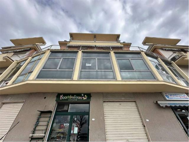 Locale Commerciale in vendita a Borgo San Giacomo, Marche