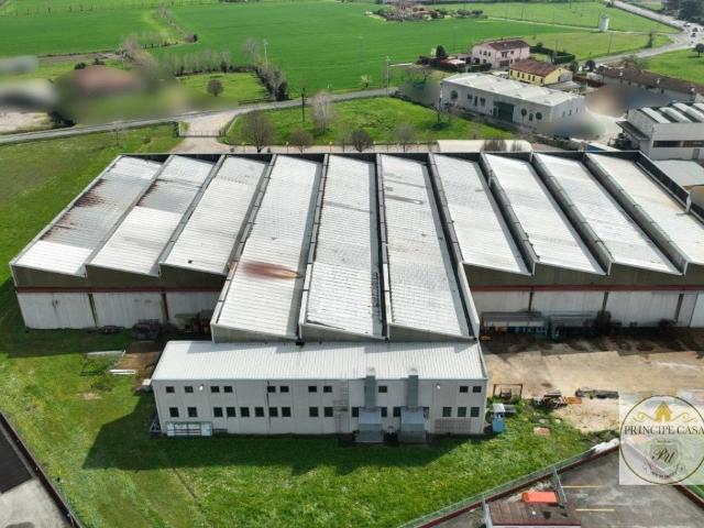 Locale Commerciale in vendita a Tresto, Ospedaletto Euganeo