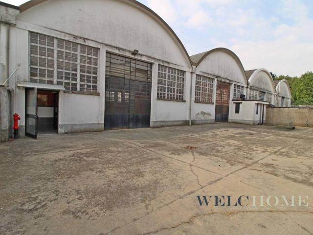 Locale Commerciale in vendita a Asmonte, Ossona