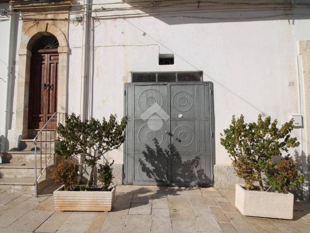 Locale Commerciale in vendita a Ostuni