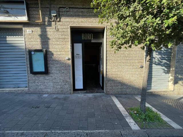 Locale Commerciale in vendita a Ottaviano, Campania