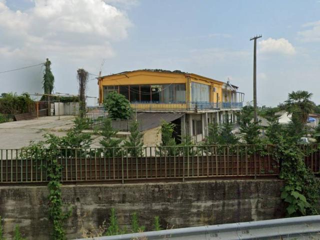 Locale Commerciale in vendita a Piemonte, Torino