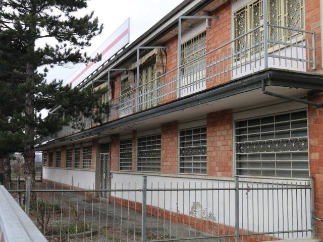 Locale Commerciale in vendita a Unione dei comuni Savena-Idice, Ozzano Dell'emilia