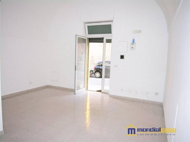 Locale Commerciale in vendita a Pachino, Sicilia