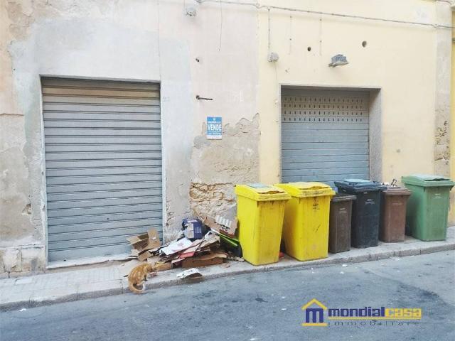 Locale Commerciale in vendita a Pachino, Sicilia