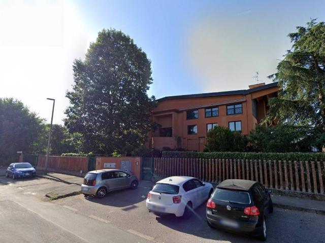 Locale Commerciale in vendita a Zona Omogenea Milano Nord, Paderno Dugnano