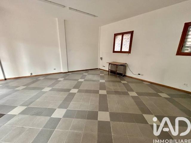 Locale Commerciale in vendita a Zona Omogenea Milano Nord, Paderno Dugnano