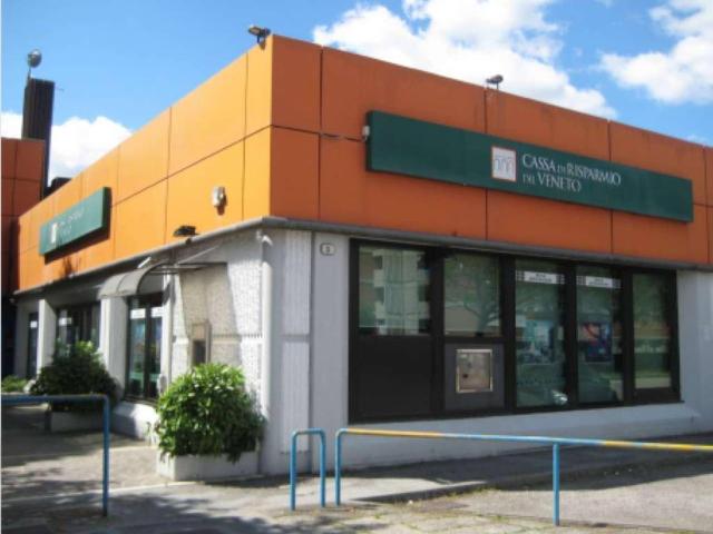 Locale Commerciale in vendita a Mortise, Padova