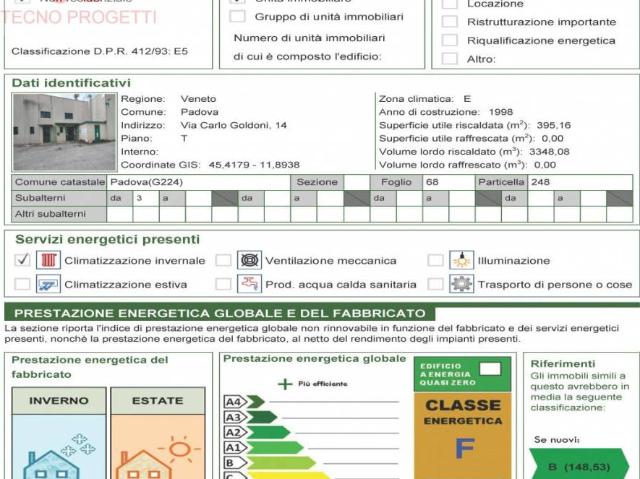 Locale Commerciale in vendita a Padova, Veneto