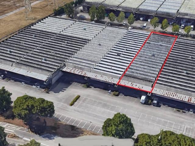 Locale Commerciale in vendita a Camin, Padova