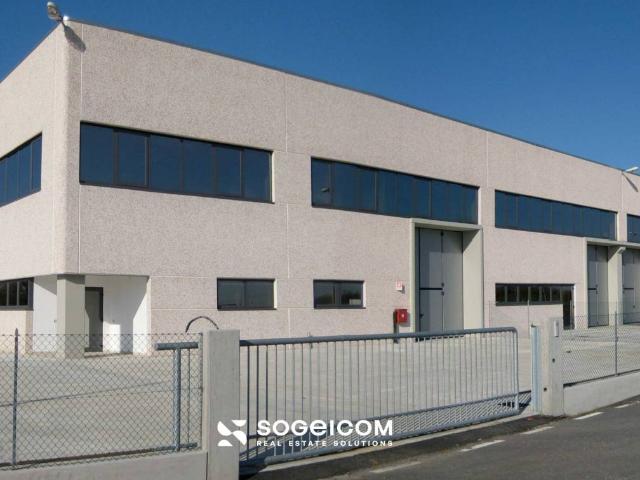Locale Commerciale in vendita a Paese, Veneto
