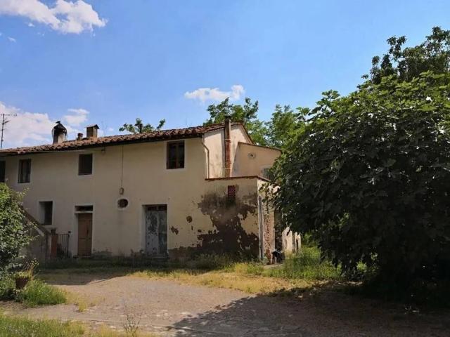 Locale Commerciale in vendita a Rosino Alto, Legoli
