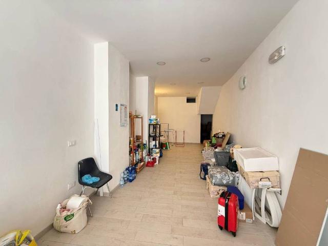 Locale Commerciale in vendita a Palazzolo Acreide, Sicilia
