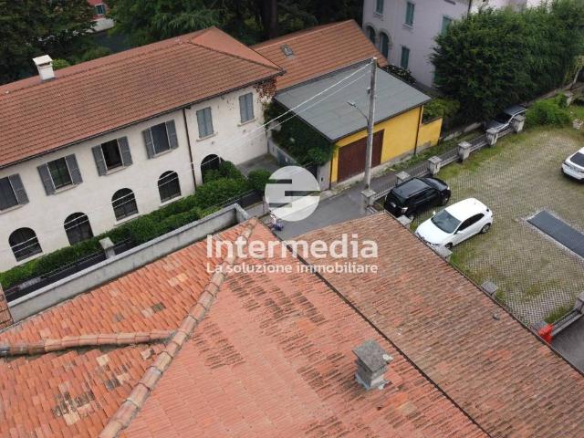Locale Commerciale in vendita a Mura, Palazzolo Sull'oglio