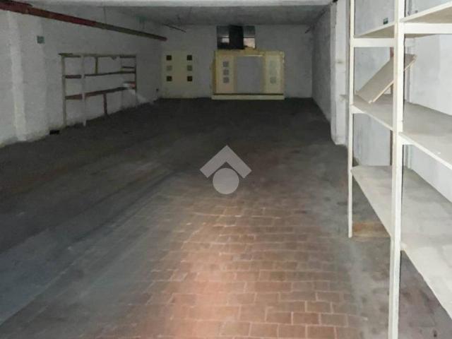 Locale Commerciale in vendita a Sacro Cuore, Palazzolo Sull'oglio