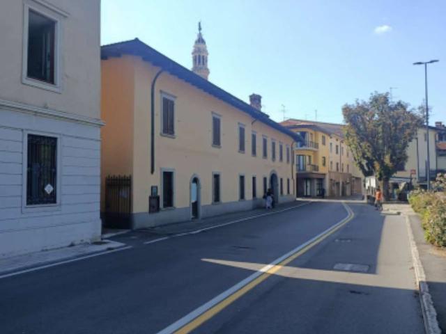 Locale Commerciale in vendita a Mura, Palazzolo Sull'oglio