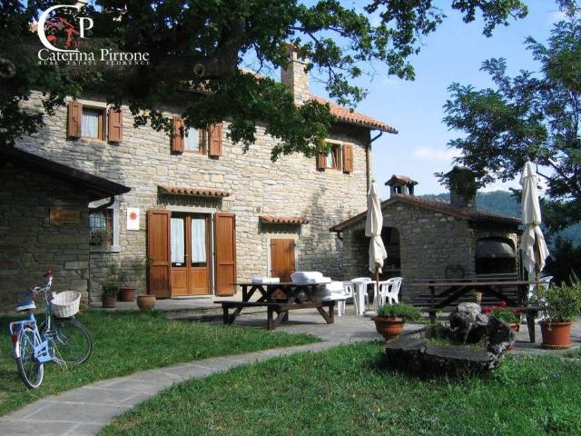 Locale Commerciale in vendita a Marradi, Toscana