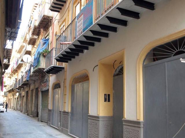 Locale Commerciale in vendita a I Circoscrizione, Palermo