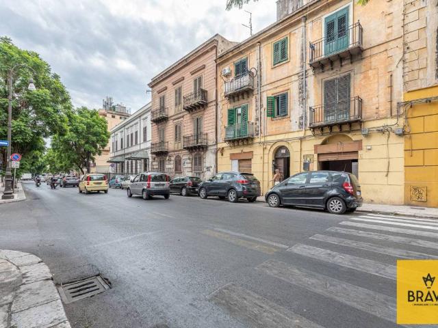 Locale Commerciale in vendita a I Circoscrizione, Palermo