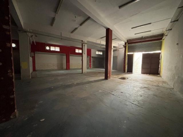 Locale Commerciale in vendita a III Circoscrizione, Palermo