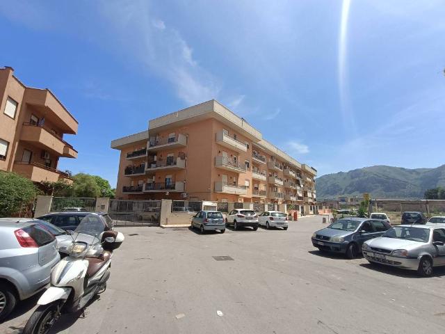 Locale Commerciale in vendita a IV Circoscrizione, Palermo