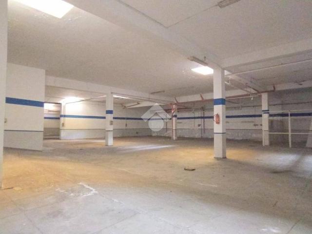 Locale Commerciale in vendita a VIII Circoscrizione, Palermo