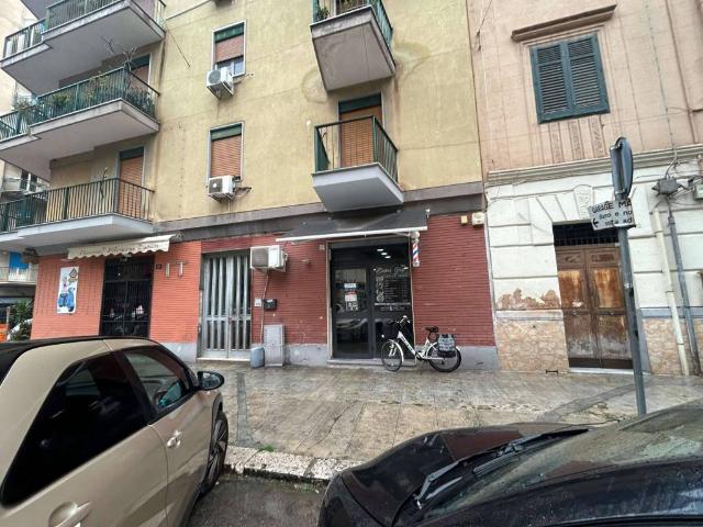 Locale Commerciale in vendita a III Circoscrizione, Palermo