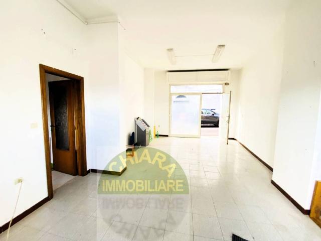 Locale Commerciale in vendita a Girarda, Palmoli