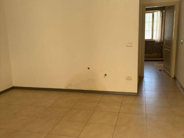 Locale Commerciale in vendita a Tavernelle, Panicale