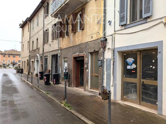 Locale Commerciale in vendita a Tavernelle, Panicale